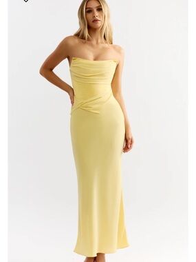 Strapless Twist-Waist Maxi Dress in Light Yellow